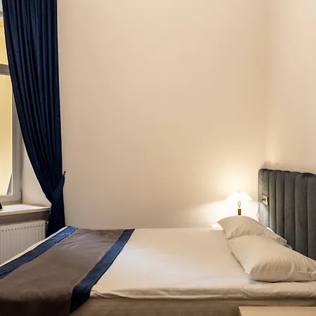 Metro Hotel Apartments Odesa Exterior photo