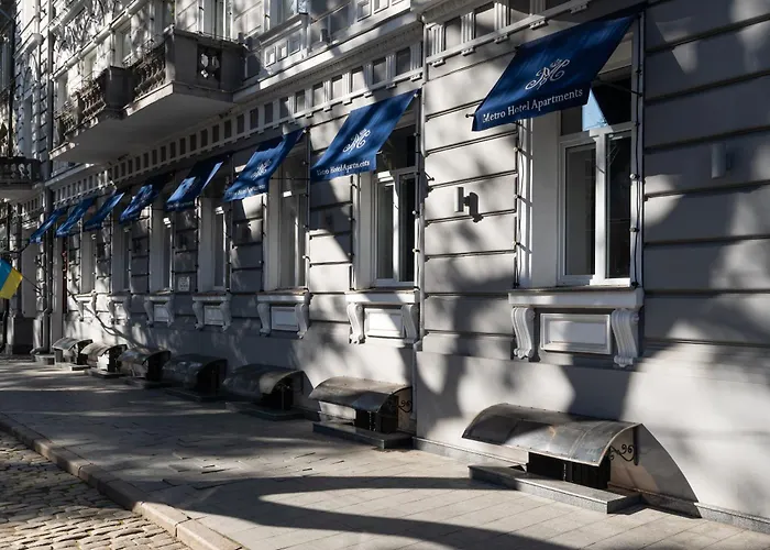 Metro Hotel Apartments